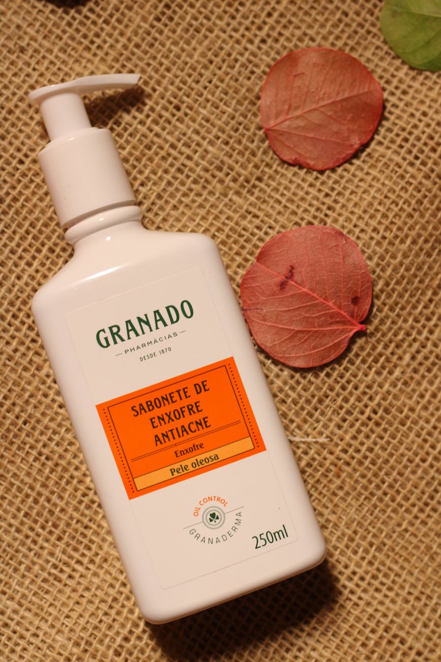 Cuidados com a Pele Oleosa para um Verão Sem Acne