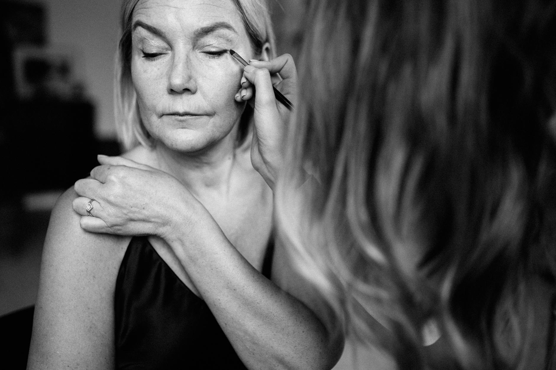 Melhores bases para pele madura: como escolher a ideal