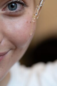 Rotina de Skincare: Dicas para Todas as Idades