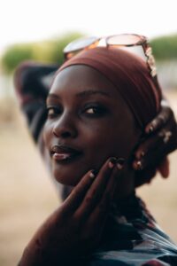 Os Perigos dos Hacks de Beleza e Skincare que Você Precisa Conhecer